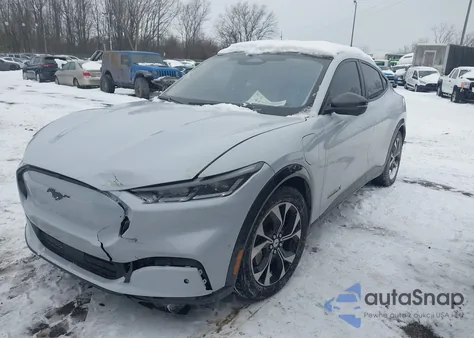 2022 Ford Mustang Mach-E Premium z USA, uszkodzony, nr VIN 3FMTK3SU0NMA27255